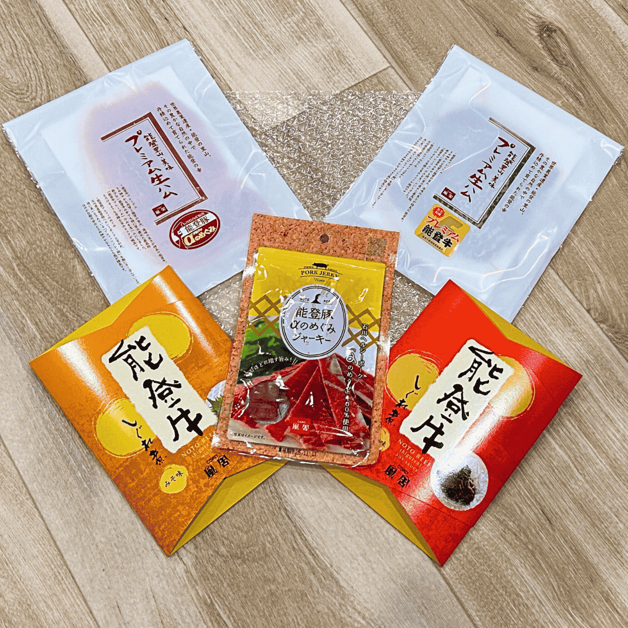 お歳暮・お中元に大人気、能登牛・能登豚のおつまみギフト、父の日にも人気です。
