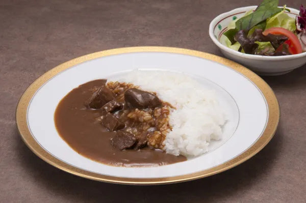 能登牛カレー・盛り付け例