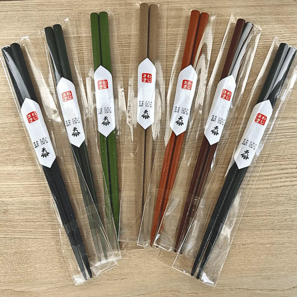 輪島塗】すべらない箸・えらべる7色【縁起物ギフト】震災を乗り越えた