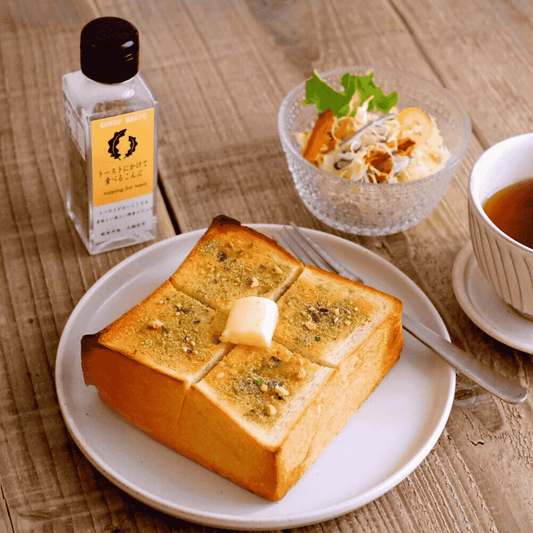 トーストにかけて食べる昆布、盛り付け例、能登でしか買えないお土産