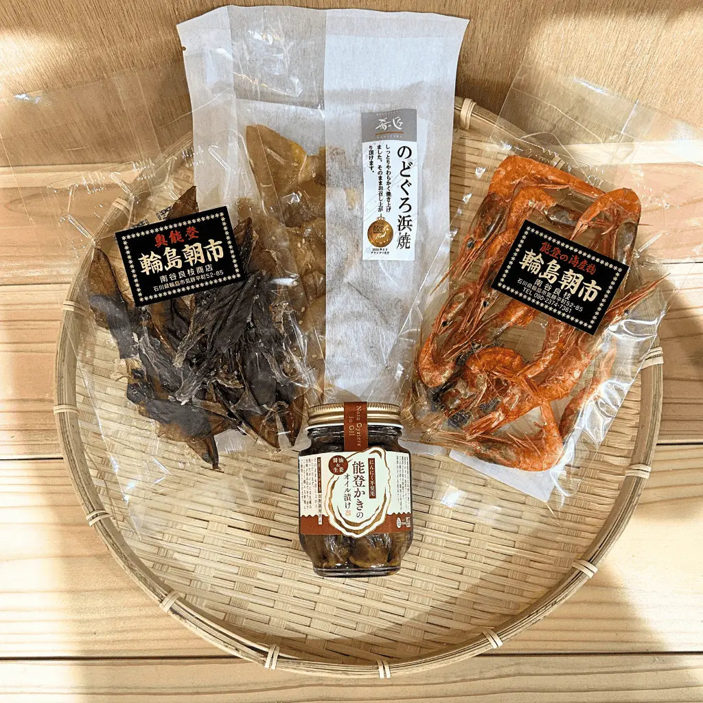 能登でしか買えないおつまみギフトセット・のどぐろ・牡蠣・甘エビ・ホタルイカの4種類のおつまみ・ギフト・贈答品・プレゼントにおススメです。